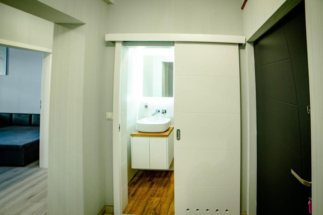 Lofty Apartamenty Namyslow I Kültér fotó